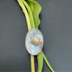 Sterling Silver 925 Oval Mother of Pearl Ring with Blister Pearl